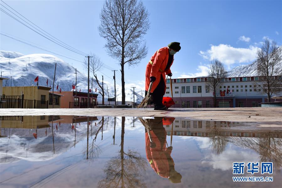 (新華全媒頭條·圖文互動(dòng))(4)三江之源見證中國奇跡——寫在玉樹地震10周年之際