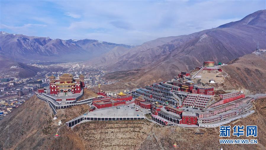 (新華全媒頭條·圖文互動(dòng))(12)三江之源見證中國奇跡——寫在玉樹地震10周年之際