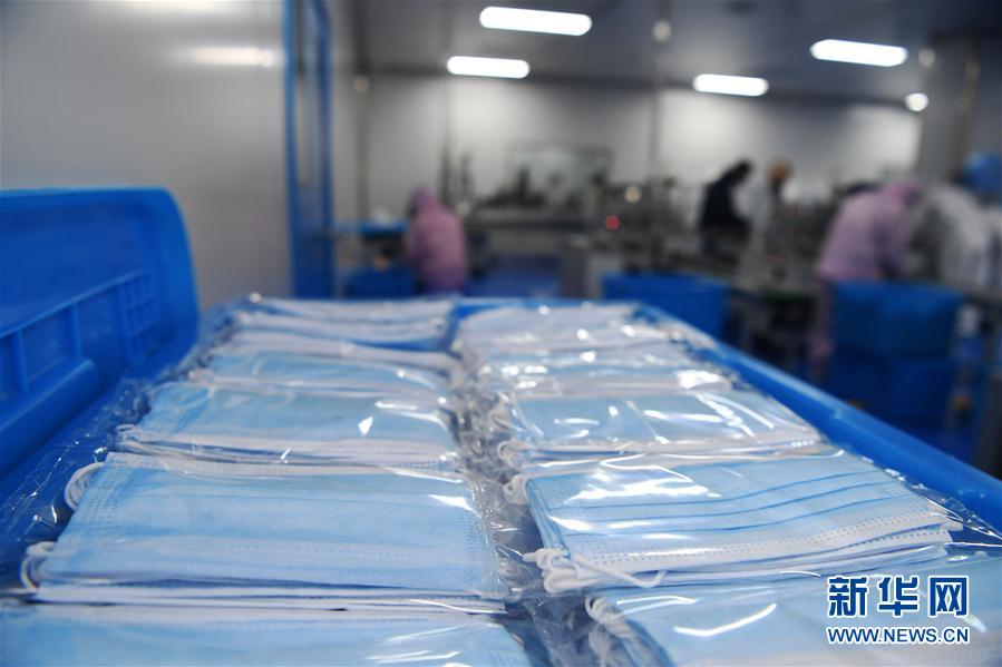 （聚焦復(fù)工復(fù)產(chǎn)&middot;圖文互動(dòng)）（3）新疆阿拉山口積極復(fù)工復(fù)產(chǎn)