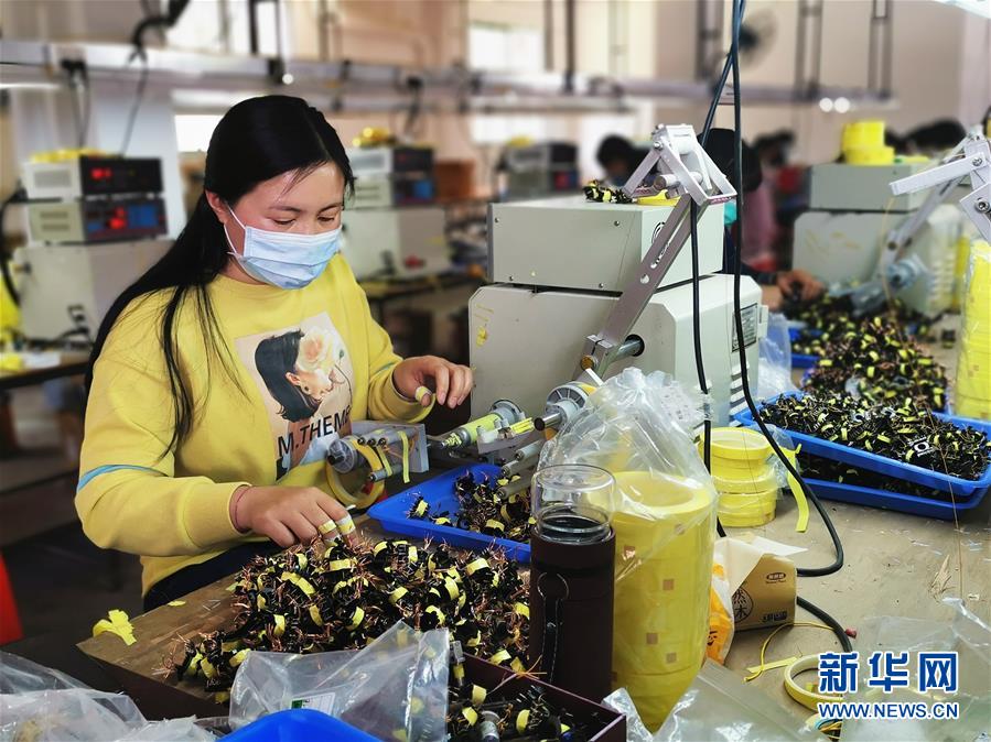 (決戰(zhàn)決勝脫貧攻堅(jiān)·圖文互動)(2)貧困戶的“收入賬”——廣西極貧縣隆林各族自治縣見聞