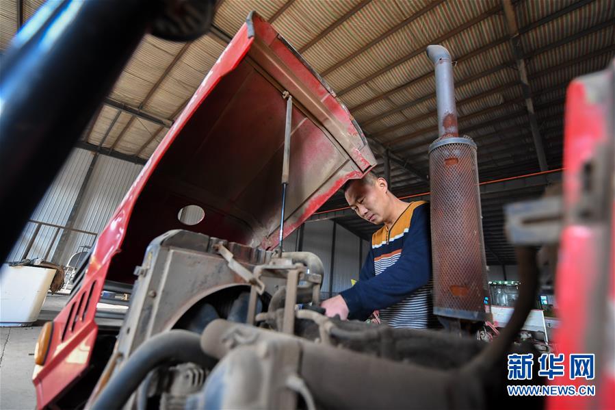 （在習(xí)近平新時(shí)代中國(guó)特色社會(huì)主義思想指引下&mdash;&mdash;新時(shí)代新作為新篇章&middot;習(xí)近平總書記關(guān)切事&middot;圖文互動(dòng)）（13）春耕忙 信心足&mdash;&mdash;谷雨時(shí)節(jié)走馬東北直擊糧事