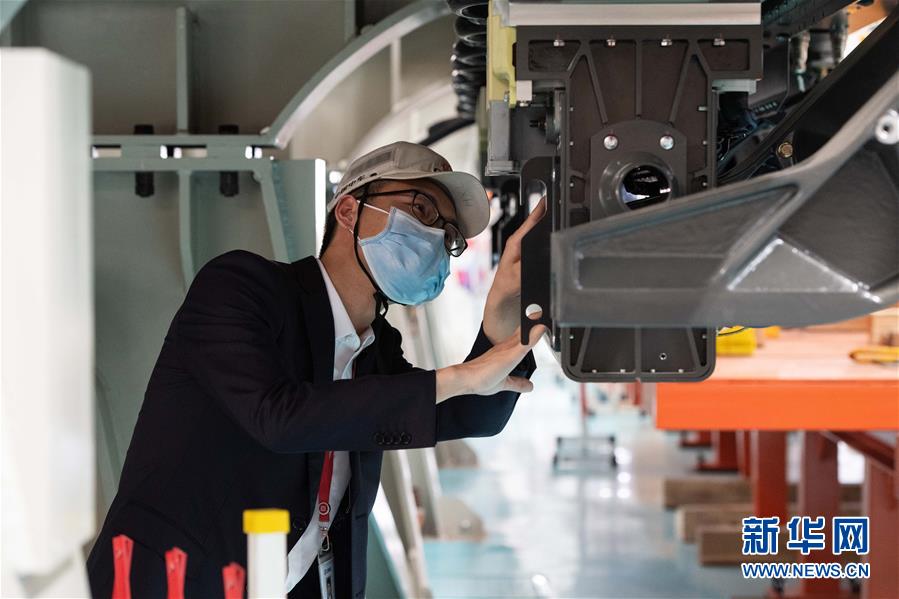 (圖文互動(dòng))(3)在奮斗中“起浮”——記中國(guó)自主磁浮列車的青春力量