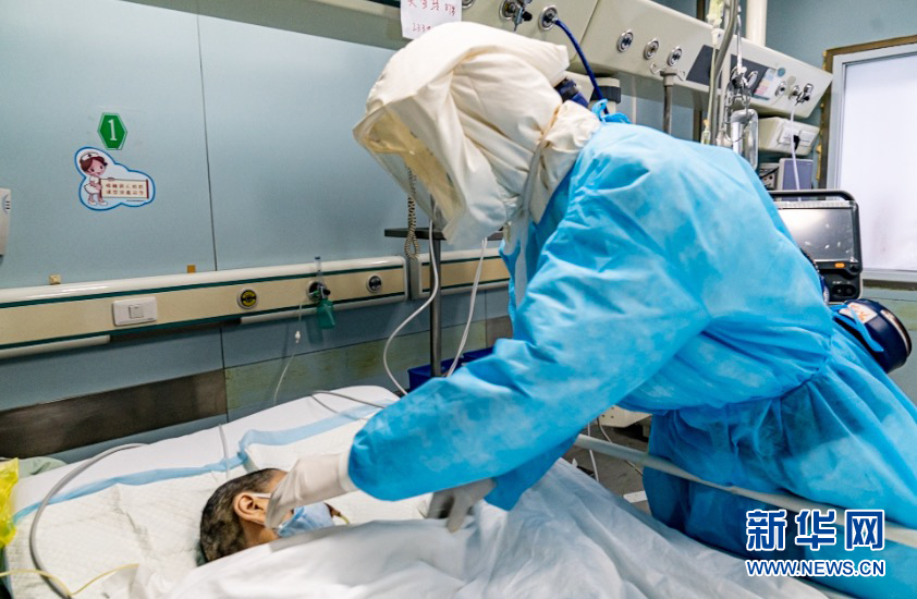 （新華全媒頭條&middot;圖文互動(dòng)）（3）&ldquo;我看不見你的樣子，但我知道你是誰(shuí)&rdquo;&mdash;&mdash;寫在國(guó)際護(hù)士節(jié)來(lái)臨之際