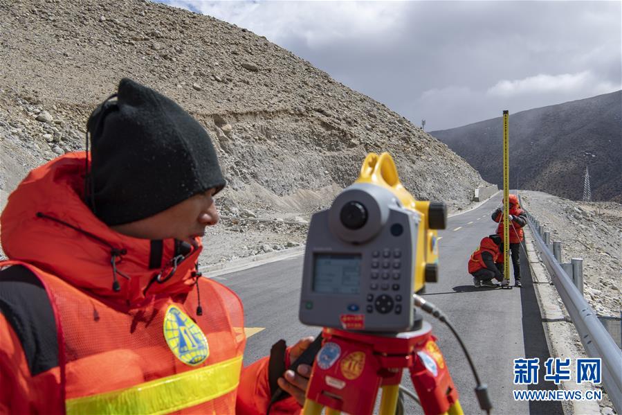 （2020珠峰高程測(cè)量&middot;圖文互動(dòng)）（1）珠峰&ldquo;身高&rdquo;從黃海測(cè)？&mdash;&mdash;專家解讀珠峰測(cè)高原理