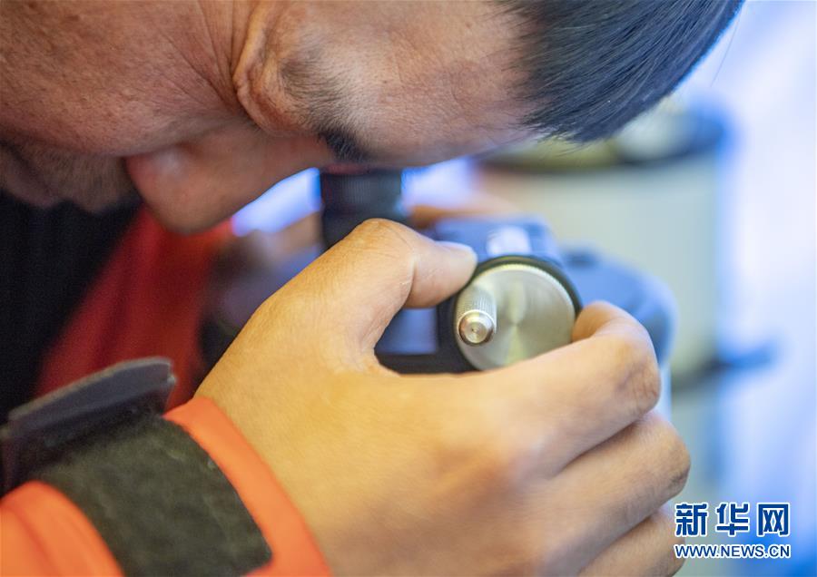 （2020珠峰高程測(cè)量&middot;圖文互動(dòng)）（3）珠峰&ldquo;身高&rdquo;從黃海測(cè)？&mdash;&mdash;專家解讀珠峰測(cè)高原理