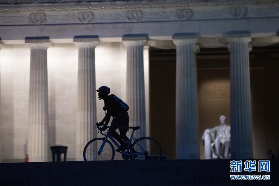 (國際疫情)(5)約翰斯·霍普金斯大學(xué):美國新冠確診病例累計超160萬例