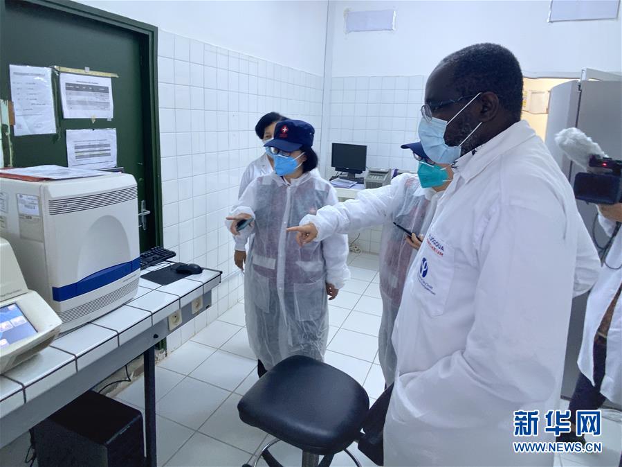 （新華全媒頭條&middot;圖文互動）（13）&ldquo;始終把人民群眾生命安全和身體健康放在第一位&rdquo;&mdash;&mdash;中國抗疫彰顯&ldquo;生命至上、人民至上&rdquo;理念