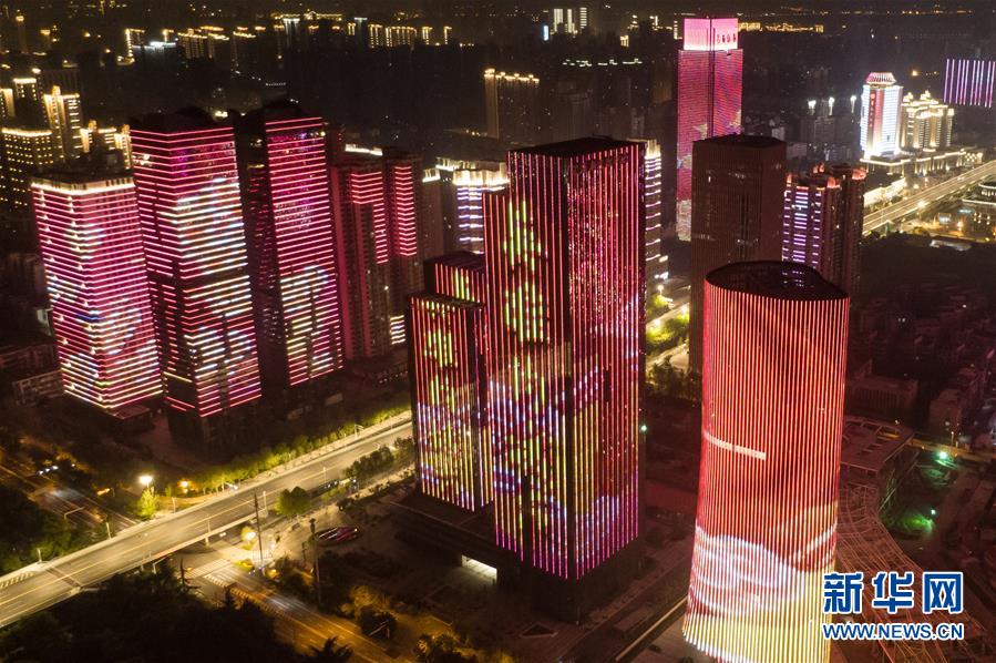 （新華全媒頭條&middot;&ldquo;抗擊疫情的中國行動&rdquo;白皮書&middot;圖文互動）（7）人民至上、生命至上的中國答卷&mdash;&mdash;從白皮書看中國抗擊疫情歷程