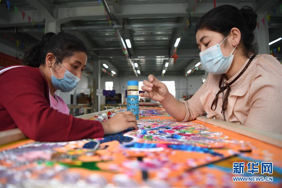 （決戰(zhàn)決勝脫貧攻堅(jiān)&middot;聚焦三區(qū)三州&middot;圖文互動）（1）鄉(xiāng)村&ldquo;熱點(diǎn)&rdquo;在轉(zhuǎn)移