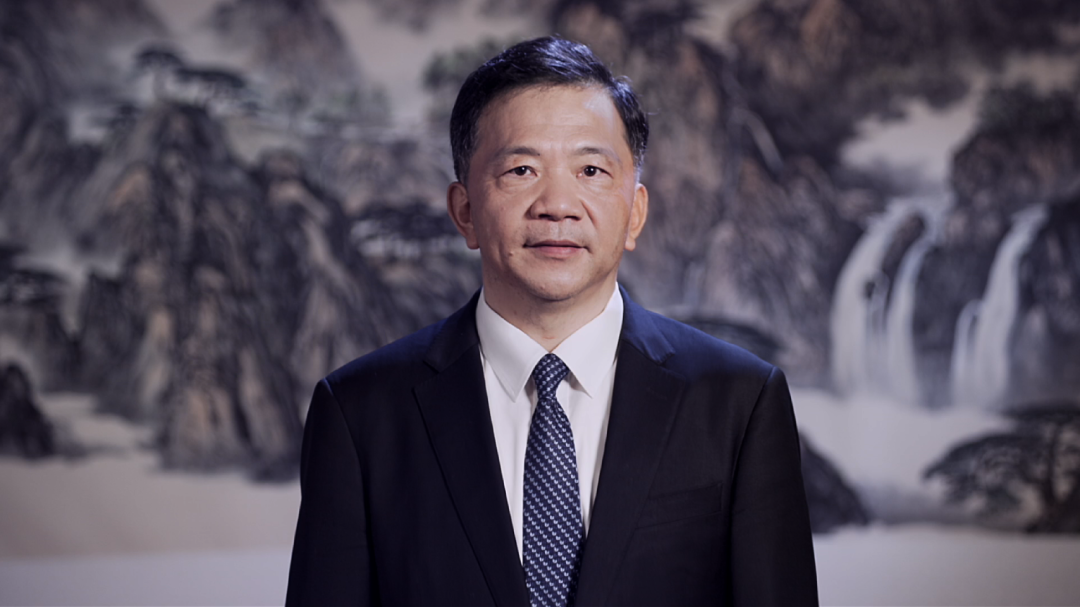 中宣部副部長  中央廣播電視總臺臺長、總編輯   慎海雄