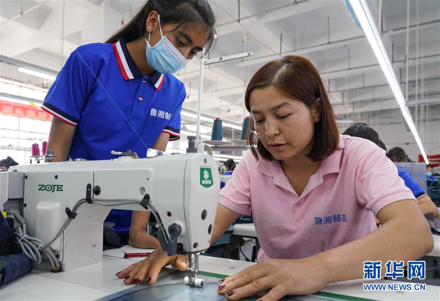 （決戰(zhàn)決勝脫貧攻堅(jiān)&middot;圖文互動(dòng)）（1）紡織女工進(jìn)城記