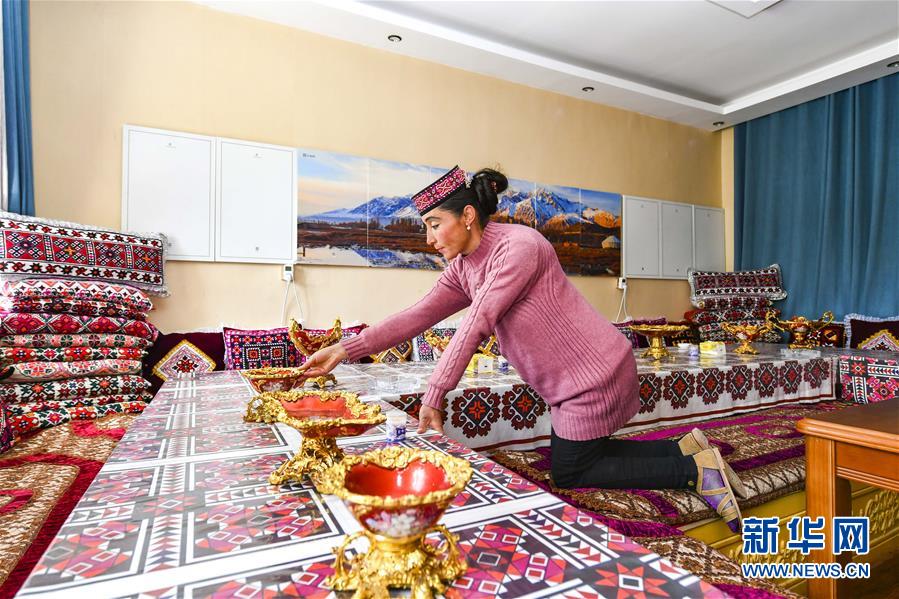 （新華全媒頭條&middot;圖文互動(dòng)）（9）飛吧，&ldquo;帕米爾雄鷹&rdquo;！