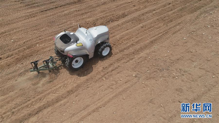 （來(lái)自一線(xiàn)的調(diào)查報(bào)告&middot;圖文互動(dòng)）（1）從&ldquo;共和國(guó)長(zhǎng)子&rdquo;到&ldquo;新時(shí)代尖兵&rdquo;&mdash;&mdash;洛陽(yáng)市推動(dòng)老工業(yè)基地高質(zhì)量發(fā)展見(jiàn)聞