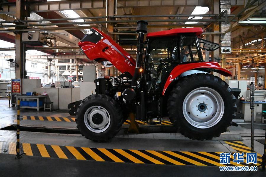 （來(lái)自一線(xiàn)的調(diào)查報(bào)告&middot;圖文互動(dòng)）（2）從&ldquo;共和國(guó)長(zhǎng)子&rdquo;到&ldquo;新時(shí)代尖兵&rdquo;&mdash;&mdash;洛陽(yáng)市推動(dòng)老工業(yè)基地高質(zhì)量發(fā)展見(jiàn)聞