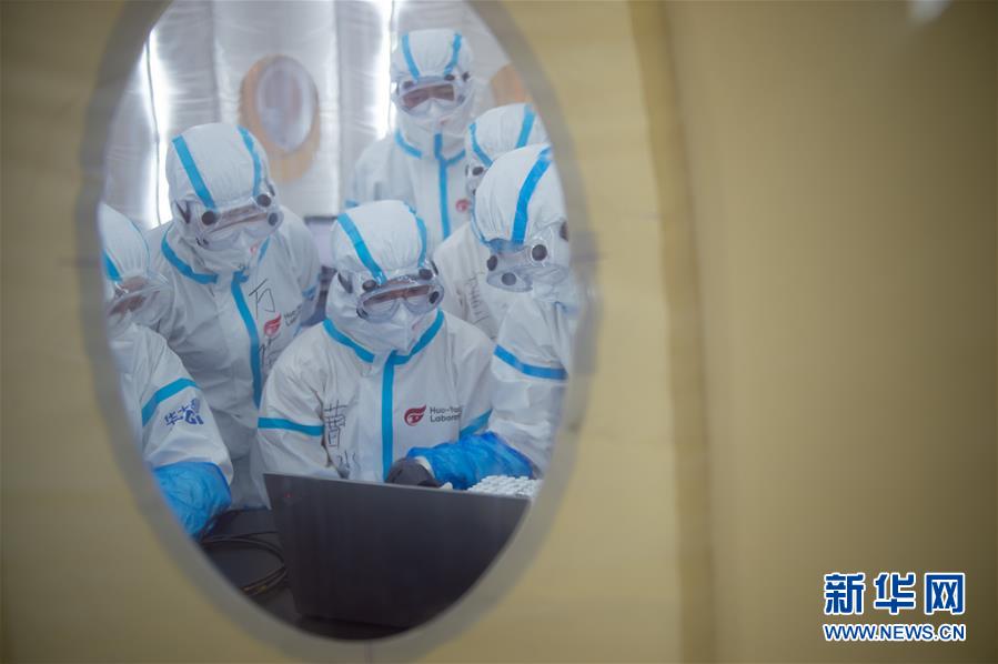 （新華全媒頭條&middot;圖文互動(dòng)）（3）構(gòu)筑守護(hù)城市、守護(hù)生命的堅(jiān)強(qiáng)防線&mdash;&mdash;北京開展大規(guī)模核酸檢測(cè)