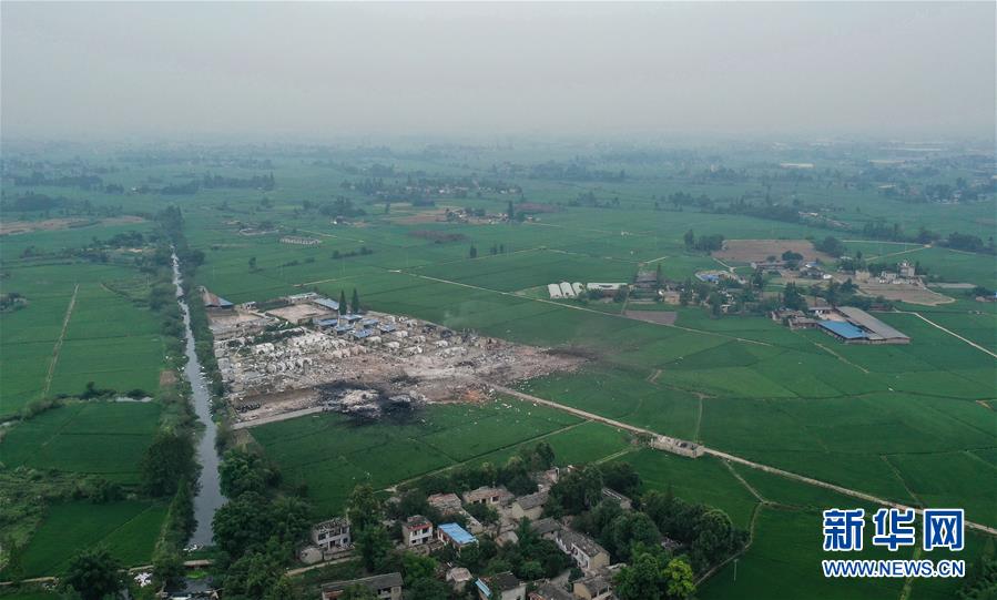 （新華視點(diǎn)&middot;圖文互動(dòng)）（1）&ldquo;自燃&rdquo;背后還有哪些隱憂(yōu)？&mdash;&mdash;四川廣漢花炮廠(chǎng)爆炸事故追蹤