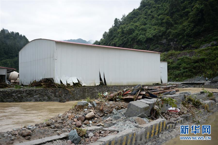 (防汛抗洪·圖文互動)(6)山洪中的生死救援半小時