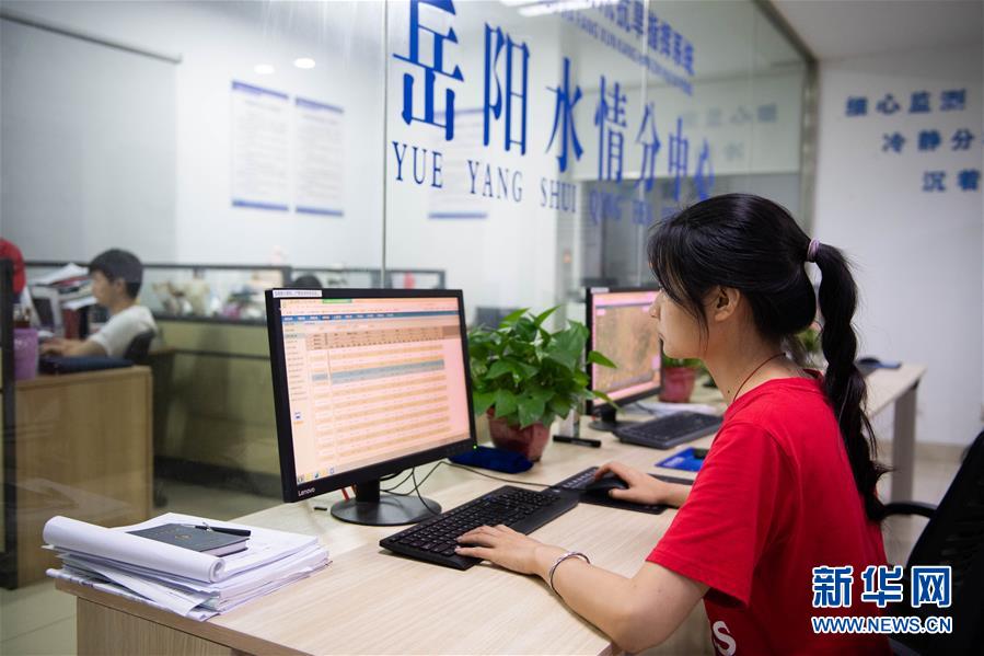 （防汛抗洪&middot;圖文互動(dòng)）（6）在大堤上成長(zhǎng)，為人民守護(hù)&mdash;&mdash;洪水中的青年&ldquo;生力軍&rdquo;