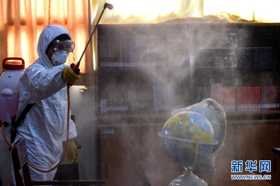 （國際&middot;圖文互動）（12）特稿：穿越寒暑 無問西東&mdash;&mdash;寫在新冠疫情構成&ldquo;國際關注的突發(fā)公共衛(wèi)生事件&rdquo;半年之際