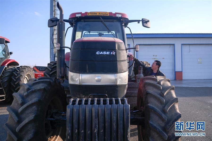 （在習(xí)近平新時代中國特色社會主義思想指引下&mdash;&mdash;新時代新作為新篇章&middot;習(xí)近平總書記關(guān)切事&middot;圖文互動）（4）為黑土加&ldquo;油&rdquo;&mdash;&mdash;&ldquo;耕地中的大熊貓&rdquo;，我們這樣保護(hù)