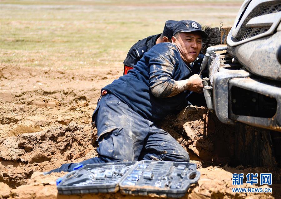 （圖文互動(dòng)）（9）記者手記：可可西里，&ldquo;挪&rdquo;向&ldquo;藏羚羊大產(chǎn)房&rdquo;的14個(gè)半小時(shí)