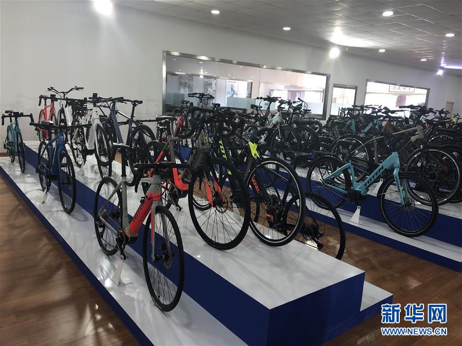 (在習近平新時代中國特色社會主義思想指引下——新時代新作為新篇章·習近平總書記關(guān)切事·圖文互動)(11)激發(fā)每個經(jīng)濟“細胞”的活力——千方百計把市場主體保護好