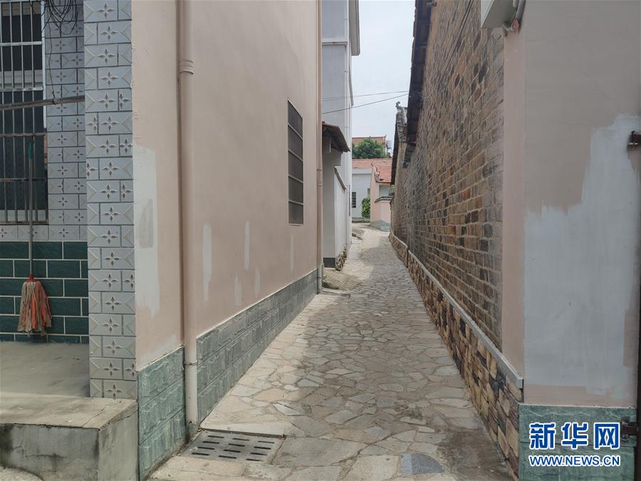 （總書記推動(dòng)的改革身邊事&middot;基層治理改革篇&middot;圖文互動(dòng)）（3）特寫：&ldquo;銅墻鐵壁&rdquo;是怎樣煉成的？&mdash;&mdash;小村戰(zhàn)&ldquo;疫&rdquo;折射基層治理密碼