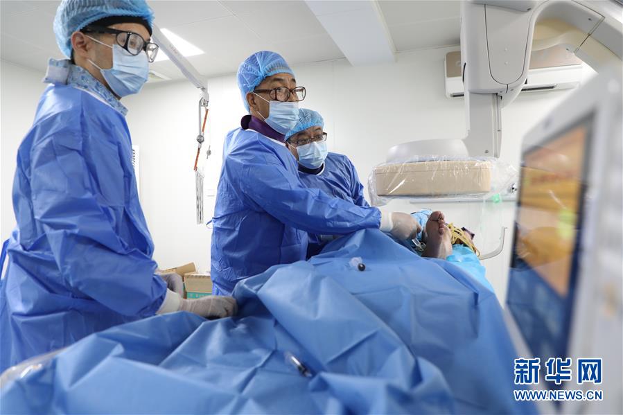 （圖文互動(dòng)）（4）身披&ldquo;重甲&rdquo;來&ldquo;繡花&rdquo;&mdash;&mdash;醫(yī)院中的&ldquo;鉛衣醫(yī)生&rdquo;