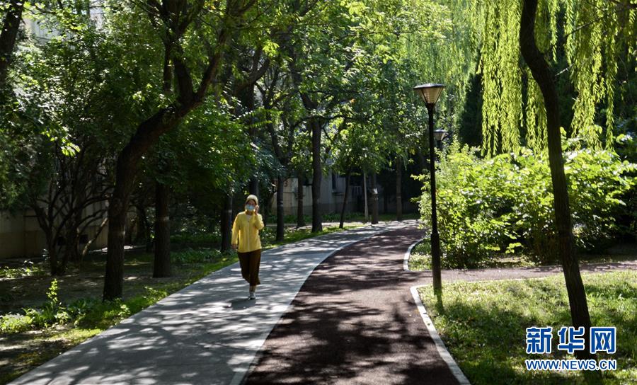 （總書記推動的改革身邊事&middot;文化改革篇）（3）特寫：&ldquo;生活便利了，環(huán)境變美了，人也舒心了&rdquo; &mdash;&mdash;感受基層文明實踐站里的惠民服務(wù)