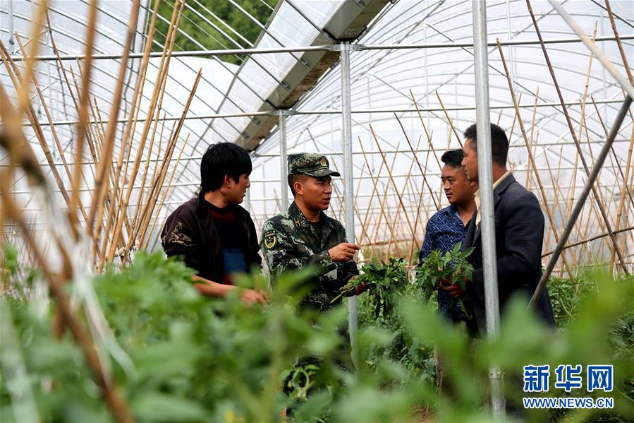 （圖文互動）（7）大涼山之子&mdash;&mdash;記&ldquo;最美新時代革命軍人&rdquo;布哈