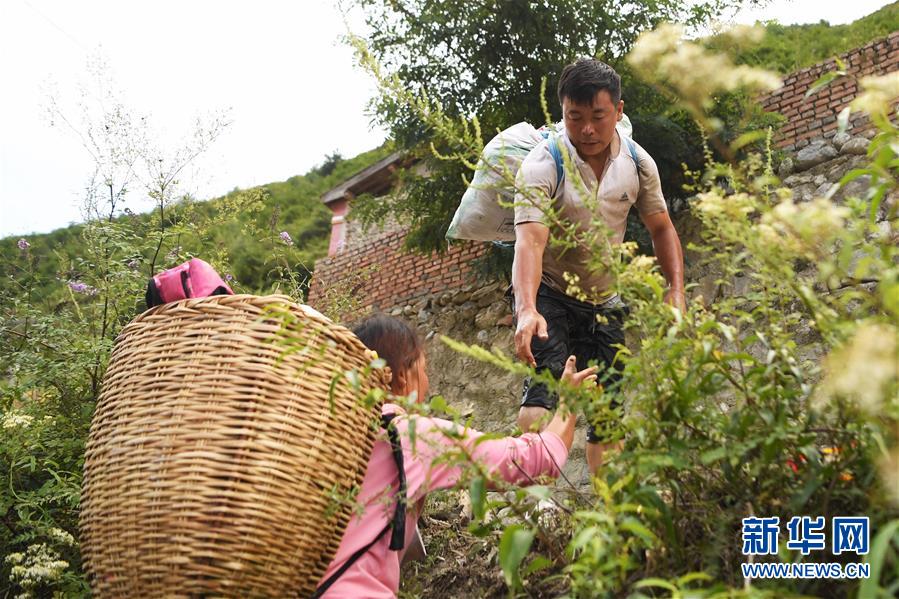 （防汛抗洪&middot;圖文互動）（8）七夕前夜，為莫諾村架起&ldquo;生命之橋&rdquo;