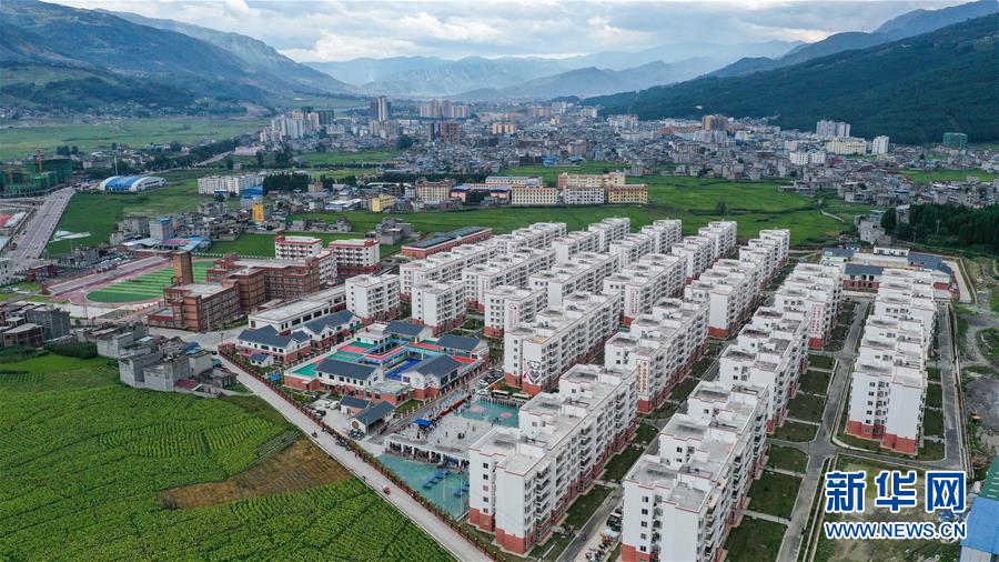 (新華全媒頭條·決戰(zhàn)決勝脫貧攻堅(jiān)·督戰(zhàn)未摘帽貧困縣·圖文互動(dòng))(1)苦蕎花開(kāi)大涼山——四川7個(gè)未摘帽縣脫貧攻堅(jiān)一線觀察