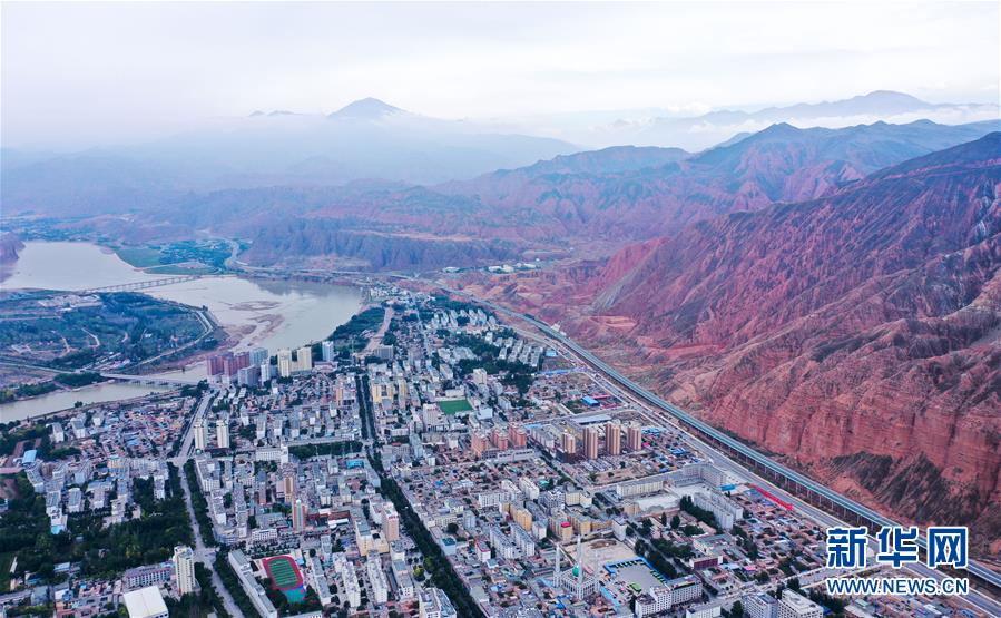 （走向我們的小康生活&middot;決戰(zhàn)決勝脫貧攻堅(jiān)&middot;圖文互動(dòng)）（6）甘青交界處的跨越&mdash;&mdash;保安族、撒拉族的脫貧故事 