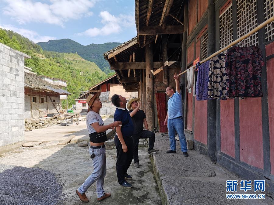 （新華全媒頭條&middot;決戰(zhàn)決勝脫貧攻堅(jiān)&middot;督戰(zhàn)未摘帽貧困縣&middot;圖文互動）（2）把&ldquo;最能打的人&rdquo;放在最需要的地方&mdash;&mdash;聚焦貴州未脫貧縣里的&ldquo;助攻干部&rdquo;