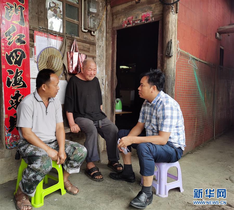 （新華全媒頭條&middot;決戰(zhàn)決勝脫貧攻堅(jiān)&middot;督戰(zhàn)未摘帽貧困縣&middot;圖文互動）（5）把&ldquo;最能打的人&rdquo;放在最需要的地方&mdash;&mdash;聚焦貴州未脫貧縣里的&ldquo;助攻干部&rdquo;