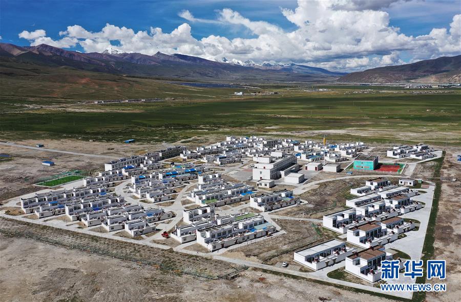 （新華全媒頭條&middot;走向我們的小康生活&middot;決戰(zhàn)決勝脫貧攻堅(jiān)&middot;圖文互動(dòng)）（5）兩次遷徙&ldquo;搬窮&rdquo;記&mdash;&mdash;海拔最高縣雙湖的&ldquo;戰(zhàn)貧故事&rdquo;