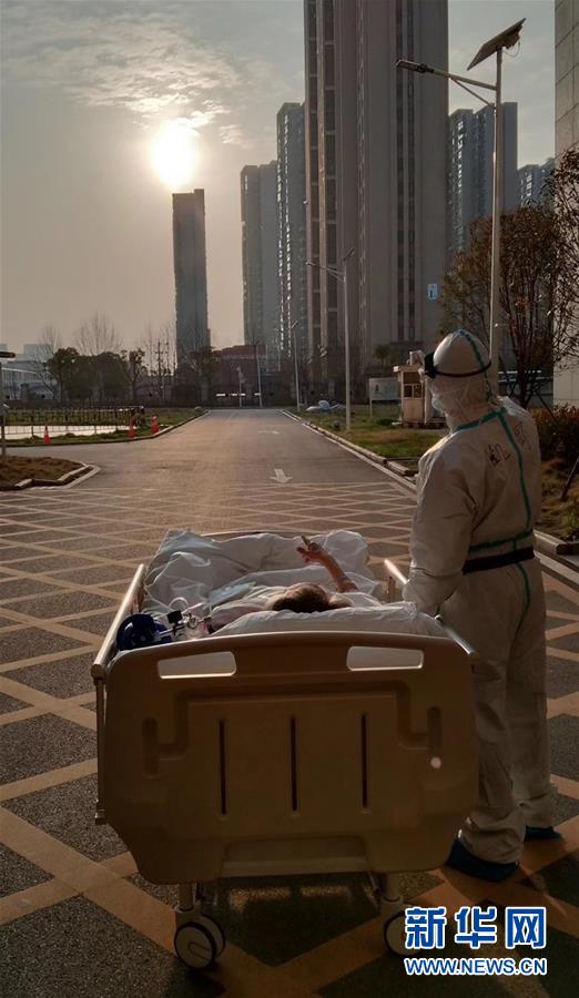 （新華全媒頭條&middot;圖文互動）（3）奮斗結(jié)碩果，再寫新篇章&mdash;&mdash;寫在共和國71周年華誕之際