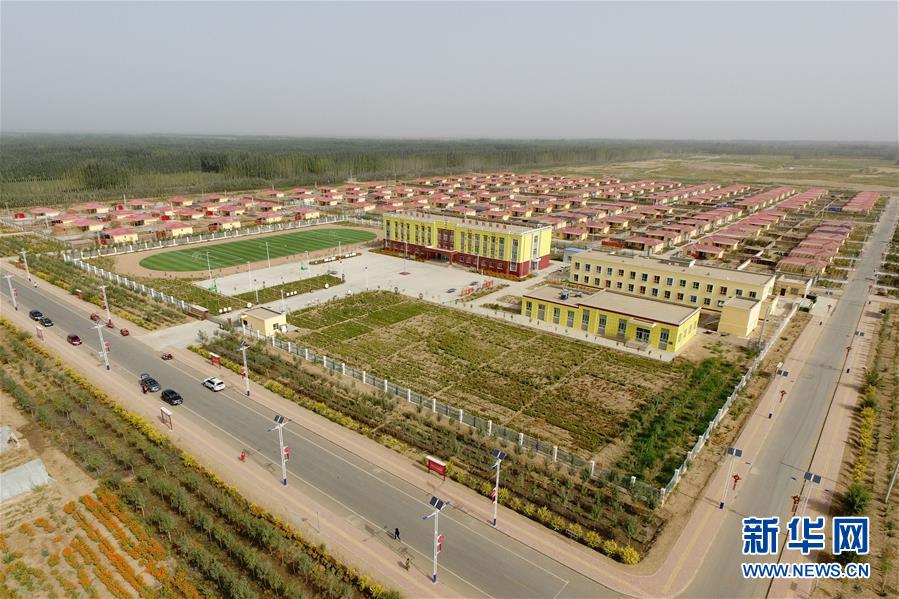 (新華全媒頭條·圖文互動)(15)新天地 新兒女 新奇跡——脫貧攻堅繪就新疆新圖景