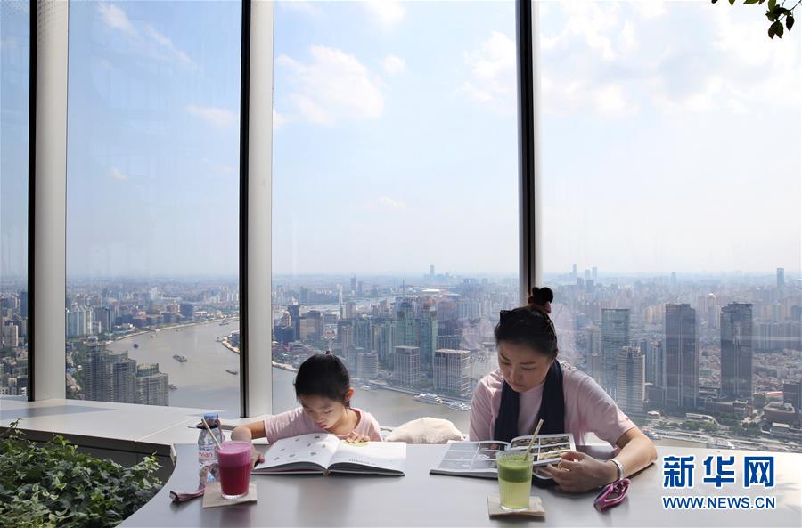 （新華全媒頭條&middot;圖文互動）（13）我們都是讀者&mdash;&mdash;促進全民閱讀 構建書香社會 