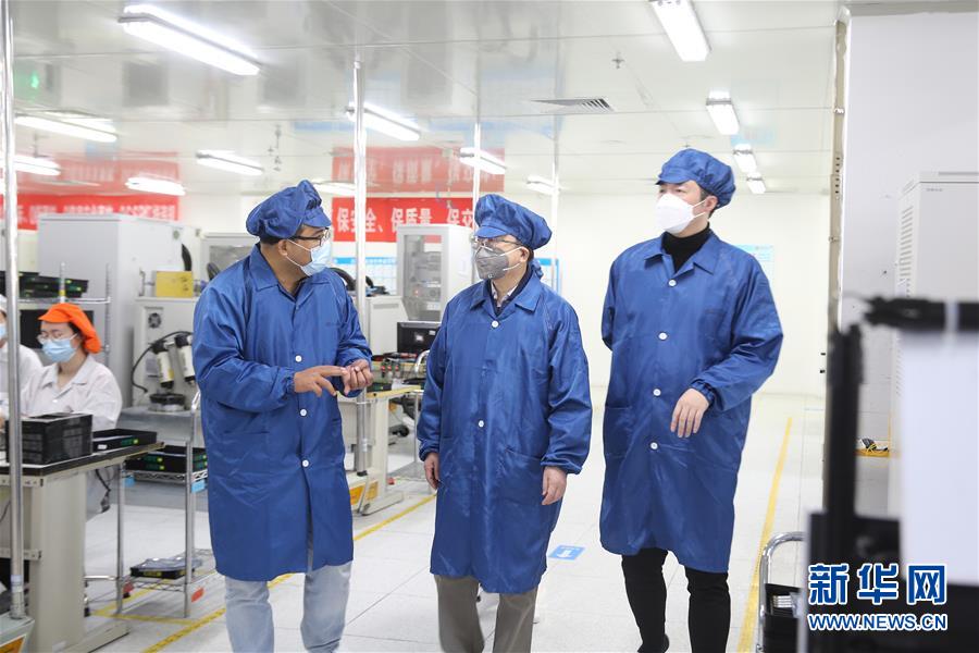 （代表委員履職&middot;圖文互動）（1）&ldquo;化危為機靠創(chuàng)新&rdquo;&mdash;&mdash;全國人大代表馬新強履職記