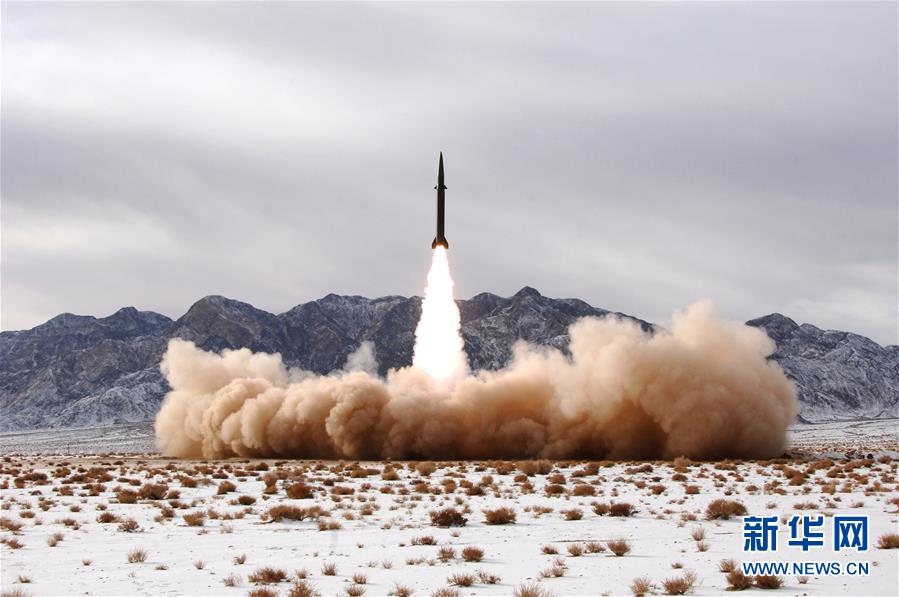 （新華全媒頭條&middot;圖文互動(dòng)）（3）沿著中國(guó)特色強(qiáng)軍之路闊步前進(jìn)&mdash;&mdash;黨中央、中央軍委領(lǐng)導(dǎo)推進(jìn)國(guó)防和軍隊(duì)建設(shè)70年紀(jì)實(shí)