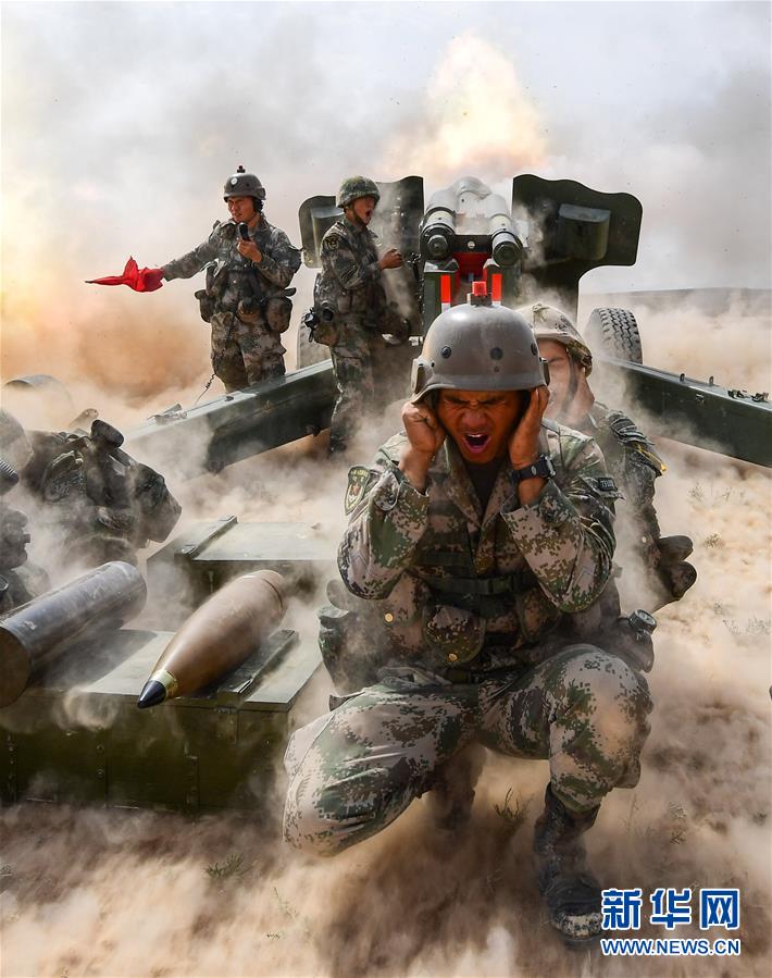 （新華全媒頭條&middot;圖文互動(dòng)）（9）沿著中國(guó)特色強(qiáng)軍之路闊步前進(jìn)&mdash;&mdash;黨中央、中央軍委領(lǐng)導(dǎo)推進(jìn)國(guó)防和軍隊(duì)建設(shè)70年紀(jì)實(shí)