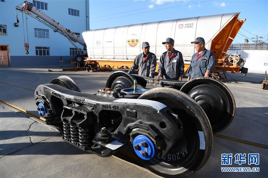 （新華全媒頭條&middot;圖文互動）（5）奮力書寫東北振興的時代新篇&mdash;&mdash;習(xí)近平總書記調(diào)研東北三省并主持召開深入推進東北振興座談會紀(jì)實