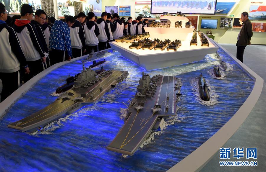 (新華全媒頭條·圖文互動(dòng))(5)從歷史中汲取繼續(xù)前進(jìn)的力量——習(xí)近平總書(shū)記參觀慶祝改革開(kāi)放40周年大型展覽側(cè)記