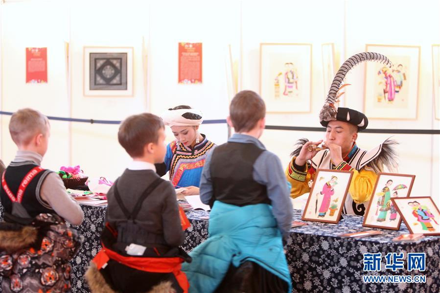 （新華全媒頭條&middot;出訪&middot;側(cè)記&middot;圖文互動）（4）你好老朋友！開啟新時代！&mdash;&mdash;習(xí)近平主席和普京總統(tǒng)引領(lǐng)中俄全面戰(zhàn)略協(xié)作伙伴關(guān)系邁入新時代