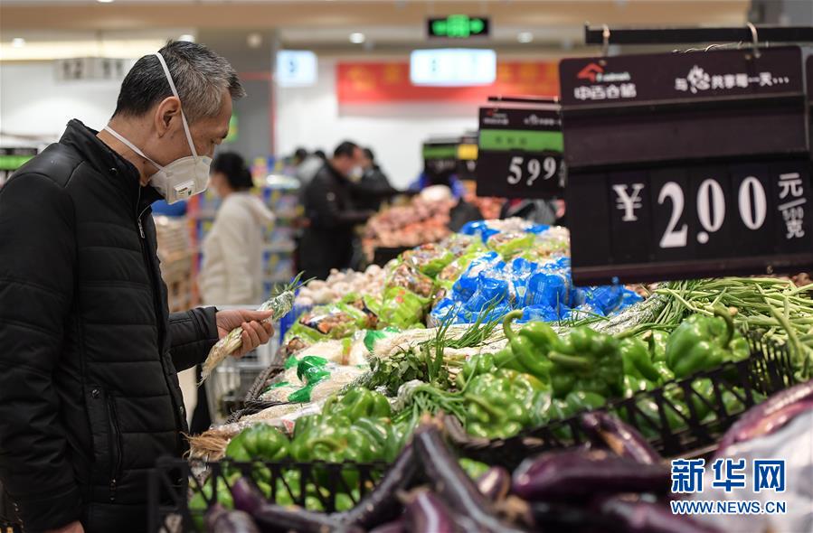 (在習近平新時代中國特色社會主義思想指引下——新時代新作為新篇章·習近平總書記關(guān)切事·圖文互動)(6)“菜籃子”里的力量——全國各地努力做好保障和改善民生工作在行動