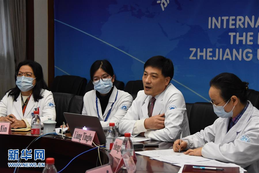 （在習近平新時代中國特色社會主義思想指引下&mdash;&mdash;新時代新作為新篇章&middot;習近平總書記關(guān)切事&middot;圖文互動）（2）錘煉意志　輕裝上陣&mdash;&mdash;黨員干部在一線磨礪閃光故事