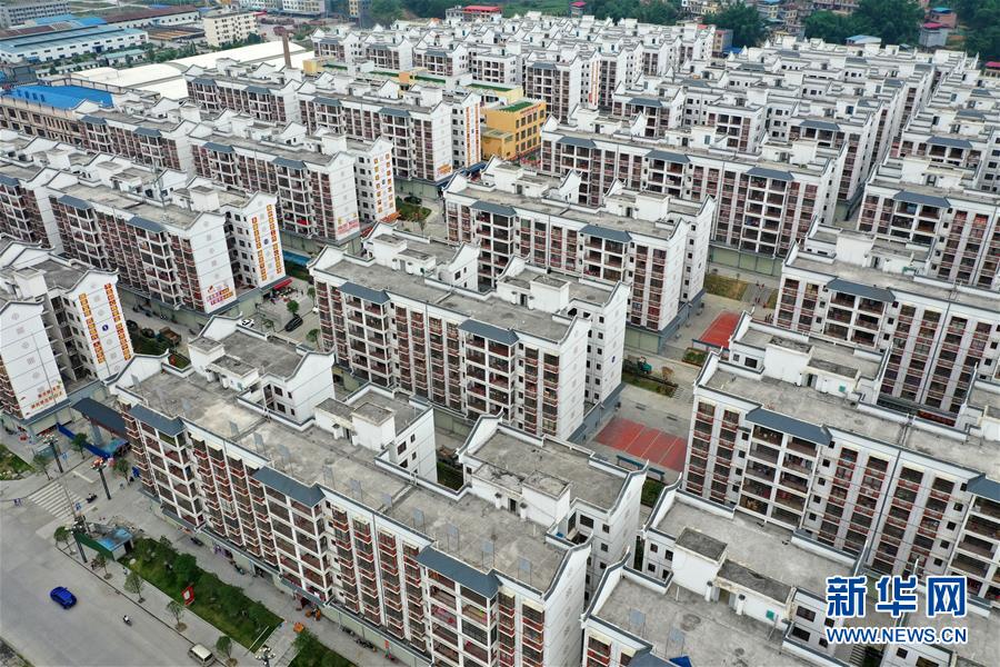 (在習近平新時代中國特色社會主義思想指引下——新時代新作為新篇章·習近平總書記關(guān)切事·圖文互動)(5)讓每一個角落都感受到幸福的溫情——人口較少民族在脫貧攻堅大潮中的奮進故事