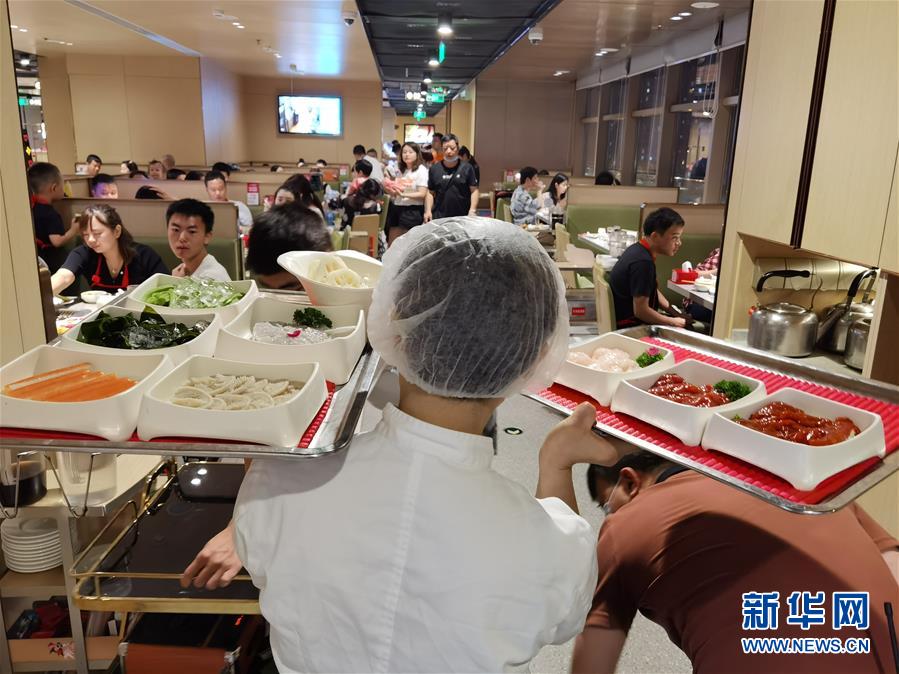 （在習近平新時代中國特色社會主義思想指引下&mdash;&mdash;新時代新作為新篇章&middot;習近平總書記關(guān)切事&middot;圖文互動）（2）珍惜盤中餐，狠剎浪費風&mdash;&mdash;各地積極行動堅決制止餐飲浪費