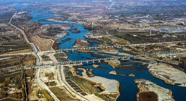 站在新的歷史起點上&mdash;&mdash;以習近平同志為總書記的黨中央關心新疆發(fā)展紀實